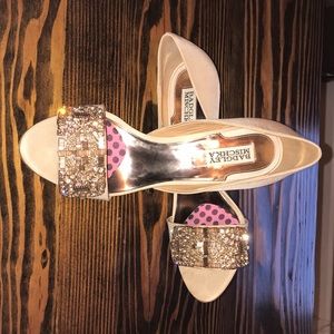 shoes size 8.5 champagne and rose gold